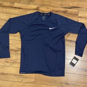 Nike Mens Long Sleeve Tee Dri-Fit